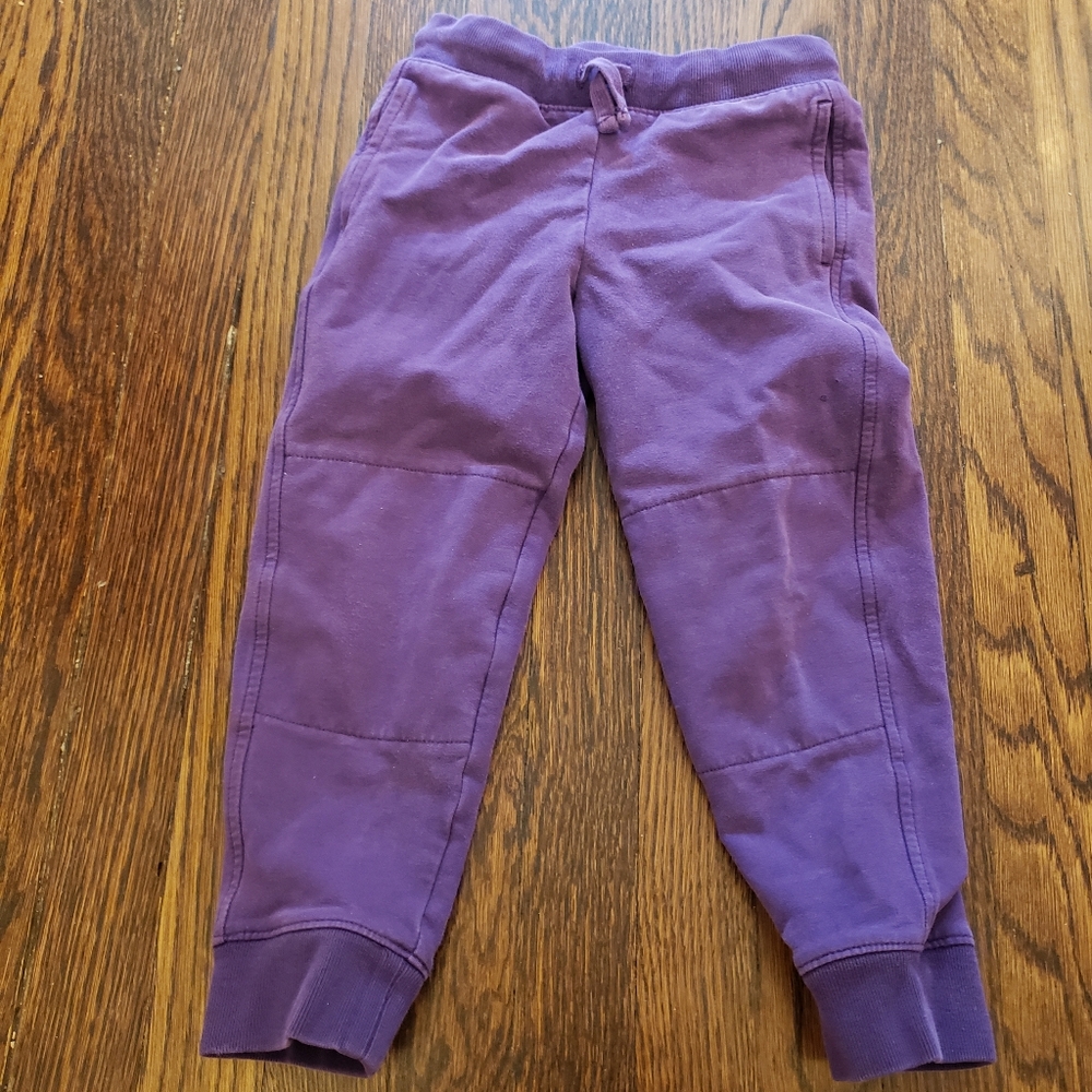Primary Joggers Size 4